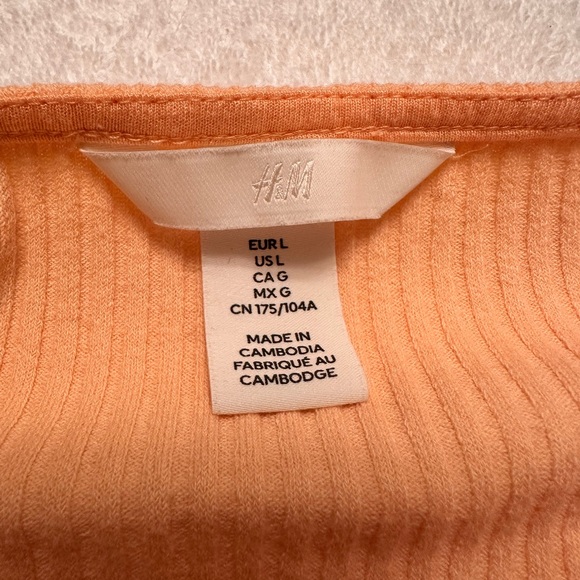 H&M Orange Puff Sleeve Ribbed Crop Blouse - Picture 3 of 3